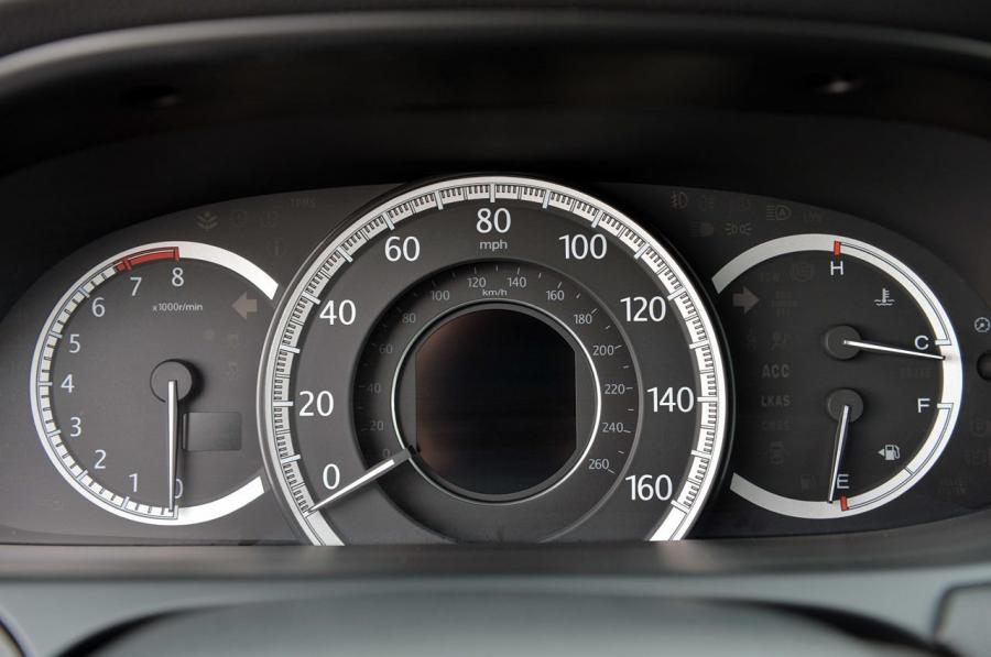  Honda Accord V6 Touring 2014 года  (фото 21 из 42)